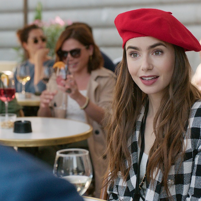 Les 6 mythes sur le marketing numérique que nous vend la série Emily in Paris Les 6 mythes sur le marketing numérique que nous vend la série Emily in Paris
